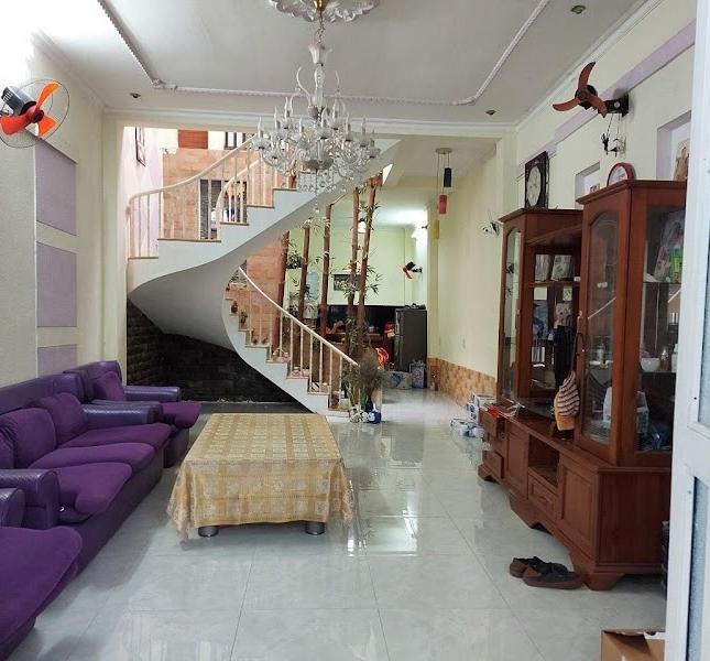 Nhà cần bán  gấp đường Nguyễn Lương Bằng Phường Tân Phú Q7 DT (63M2) chỉ 5,2 tỷ.