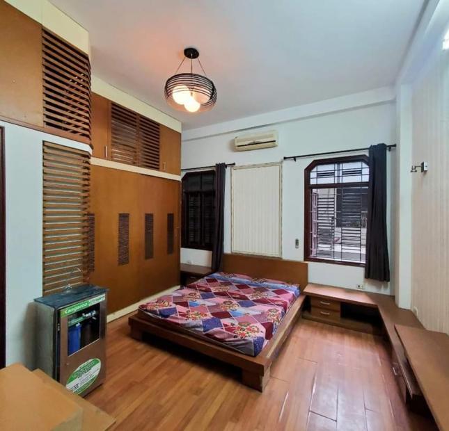 Bán nhà 5 tầng đường Kim Mã, quận Ba Đình, nhỉnh 3 tỷ