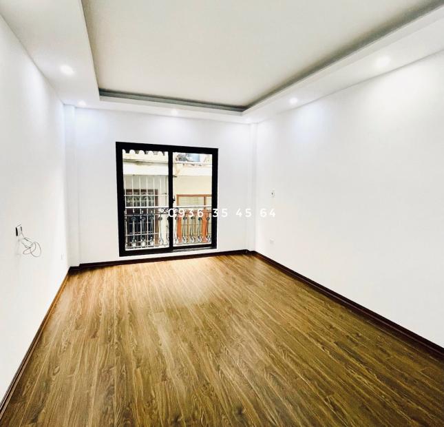 5 TẦNG THANG MÁY, 6 TỶ HƠN. Nhà hiếm, mới tinh, trung tâm quận THANH XUÂN GẦN PHỐ. LH: 0936354564