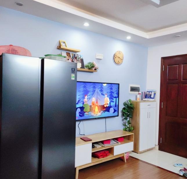 Bán căn hộ tòa 17T1 thuộc CT2 VINACONEX 3 mặt đường Trung Văn 2 phòng ngủ giá thiện chí