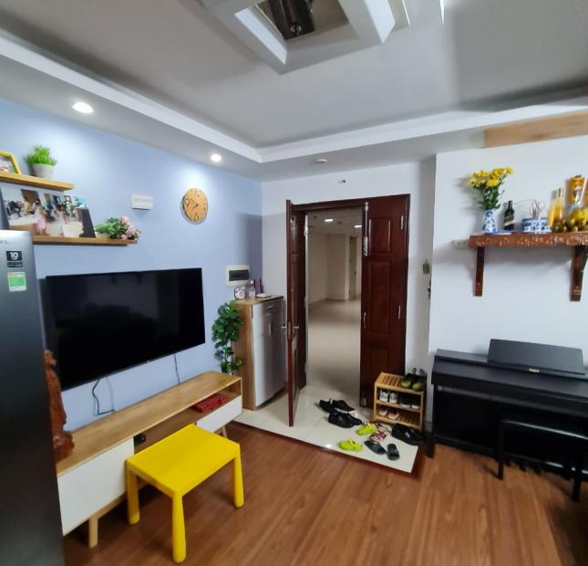 Bán căn hộ tòa 17T1 thuộc CT2 VINACONEX 3 mặt đường Trung Văn 2 phòng ngủ giá thiện chí