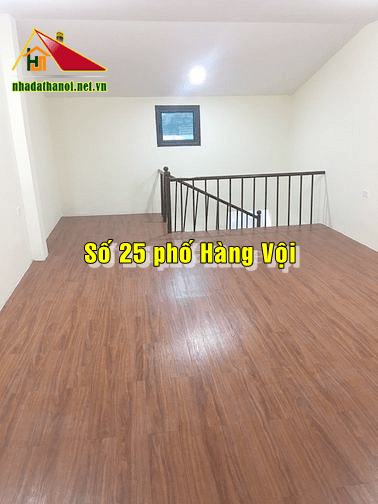 Bán nhà tầng 2 và 3 số 25 phố Hàng Vôi, Phường Lý Thái Tổ, Hoàn Kiếm, Hà Nội