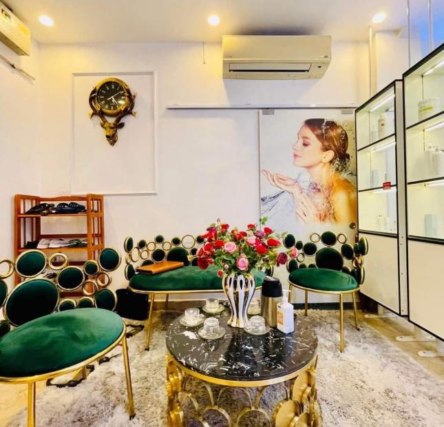 Bán nhà 5 tầng ngõ Kim Ngưu lô góc, mặt tiền bề thế, cách ô tô 20m, kinh doanh ổn định, ngõ thông tứ phía. 4 TỶ NHỈNH