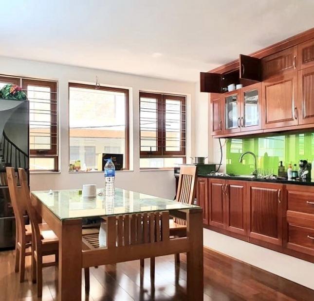 BÁN GẤP NHÀ 5 TỶ, 45m2*5T, PHỐ LÊ THANH NGHỊ TRUNG TÂM HAI BÀ TRƯNG - NHANH THÌ CÒN!