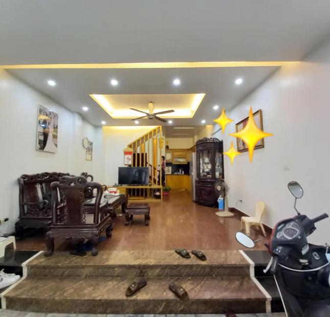 Phố vip quận Hai Bà Trưng, 56m2 * 5T, nhỉnh 5 tỷ, gần phố, ngõ xe tải, nhà đẹp ở ngay