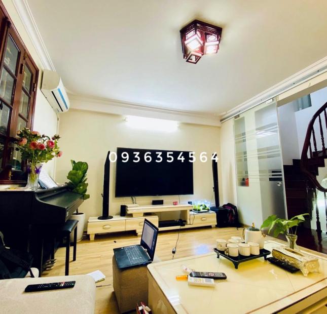 Bán Nhà Trung Tâm Thanh Xuân Chủ Nhà 8X Siêu Giỏi 55m2, 6 Tỷ Hơn. 0936354564
