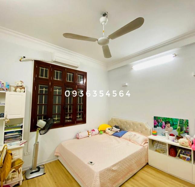 Bán Nhà Trung Tâm Thanh Xuân Chủ Nhà 8X Siêu Giỏi 55m2, 6 Tỷ Hơn. 0936354564