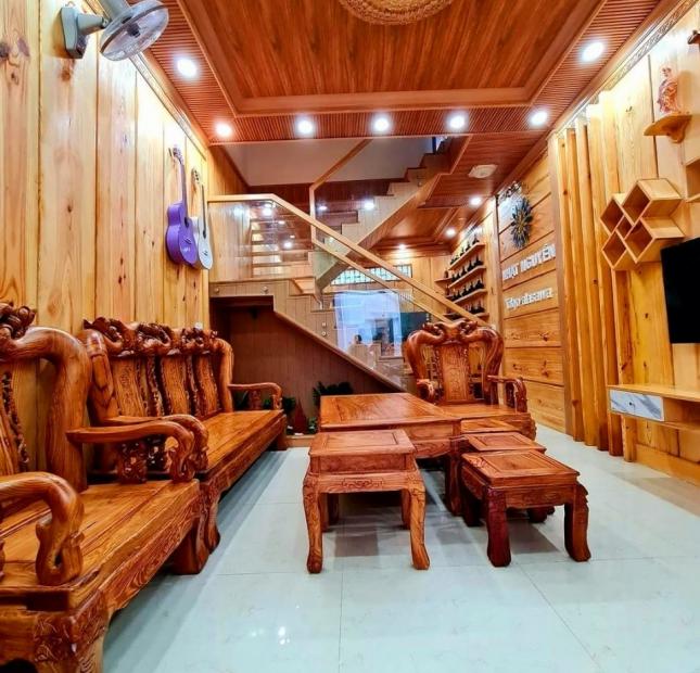 Nhà Gò Vấp, FULL GỖ ĐẲNG CẤP, CHỦ GẤP BÁN, 4 tỷ 900