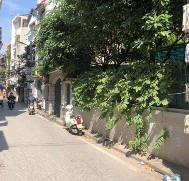 Âu Cơ Tứ Liên 202MX9MT, Lô góc. Thông tứ tung. Nở hậu. Gần Hồ Tây. Giá 22.8 tỷ.
