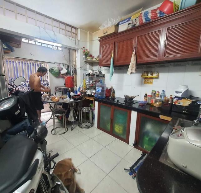 Hẻm nhựa 8m ô tô tránh hẻm thông , 2 mặt tiền 5 tầng có dòng tiền , quận 10 phường 13 giá 7tỷ2