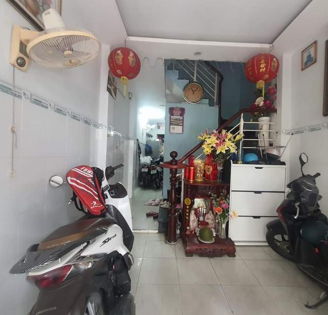 Hẻm nhựa 8m ô tô tránh hẻm thông , 2 mặt tiền 5 tầng có dòng tiền , quận 10 phường 13 giá 7tỷ2