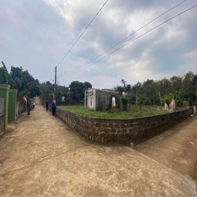 CHÍNH CHỦ CÓ LÔ ĐẤT CẦN BÁN  Xóm Phú Tân , Xã Tây Hiếu , Thị Xã Thái Hoà , Tỉnh Nghệ An