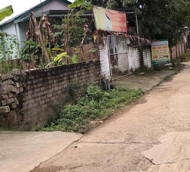 BÁN ĐẤT PHÙ LAO SƠN THỦY. DT 180M. GIÁ 1.1 TỶ.