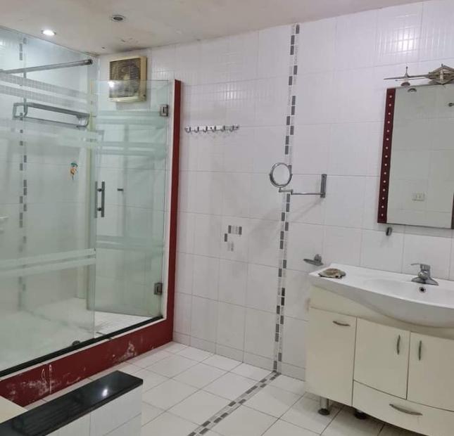 Bán nhà PL Quân Đội 45m2x4 tầng Tô Vĩnh Diện, Thanh Xuân ô tô đỗ trước nhà, giá chào 7 tỷ có thương lượng.