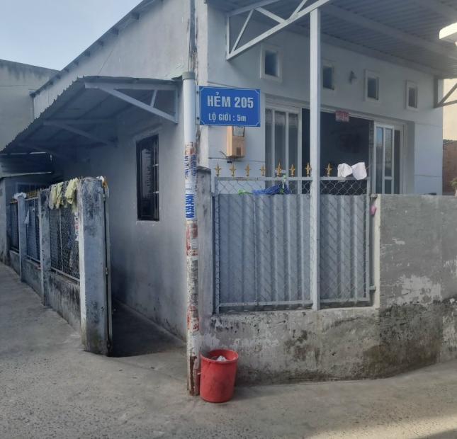 Bán gấp nhà sổ riêng góc 2 mặt tiền 205 nguyễn bình, phú xuân, Nhà Bè. 