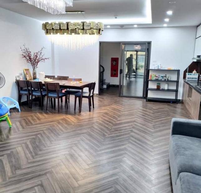  SIÊU ĐỘC, TOÀ VĂN PHÒNG Bạch Mai. MB 139M². Chào 41 tỷ.