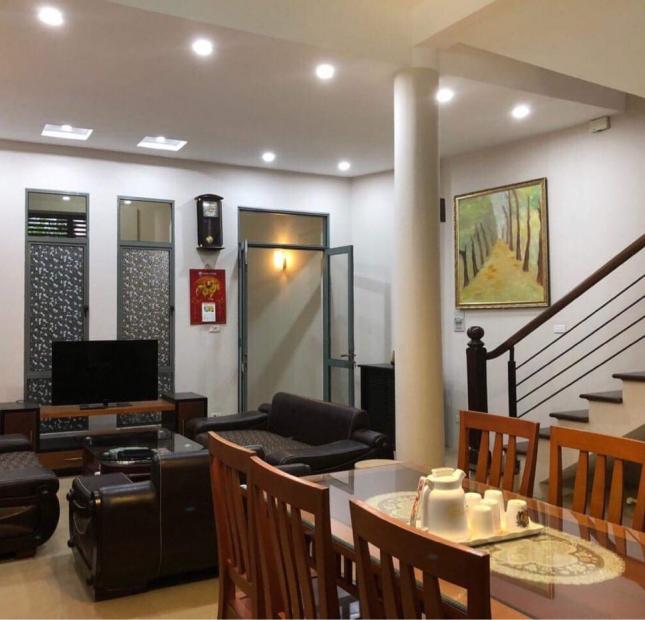 Chính chủ Bán nhà phố Lạc Long Quân, Nhật Tân, Tây Hồ, Hà Nội 62m 9.6 tỷ LH 0913978689