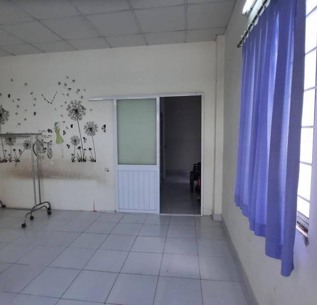 Nhà Gò Vấp, HXH, ngang lớn 6m5, đi bộ ra mặt tiền, 108m2, 11 tỷ 200