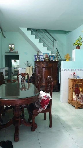 Bán nhà giá rẻ như chưa từng rẻ. Hẻm XH đổ cửa đường Bạch Đằng Phường 24 Bình Thạnh