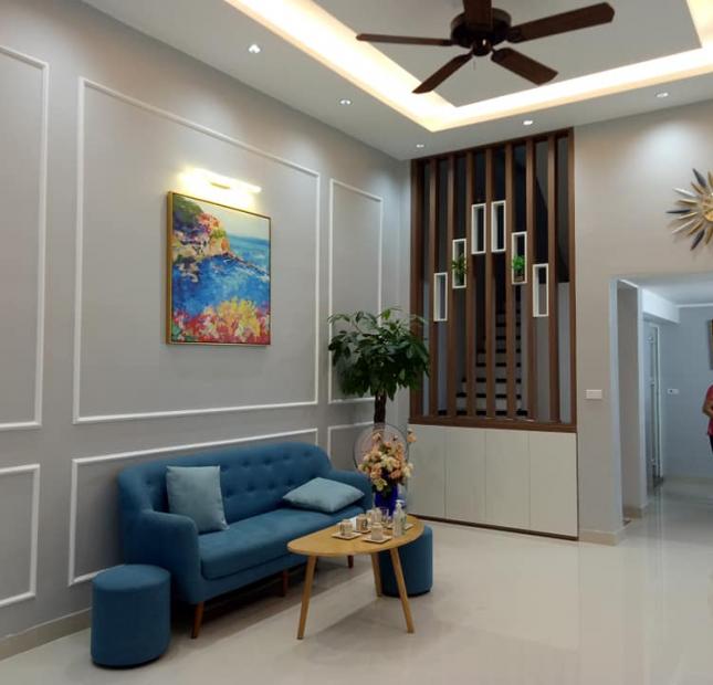 Bán tập thể (Tầng 1) Dốc Thọ Lão 1.98 tỷ, 42m2, ô tô đỗ, KD tốt