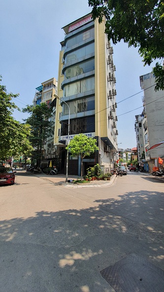 Bán nhà lô góc, 2 mặt tiền đường Trần Thái Tông, Cầu Giấy, Hà Nội