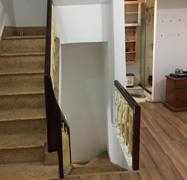  BÁN NHÀ MẶT PHỐ ĐỐC NGỮ 30M 5 TẦNG MT 3.7M 8.2 TỶ