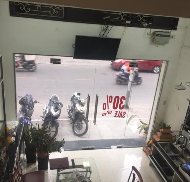 CỰC HOT!Bán Nhà Mặt Phố Đội Cấn, Ba Đình 43m2, 4T (Kinh doanh sầm uất ngày đêm)
