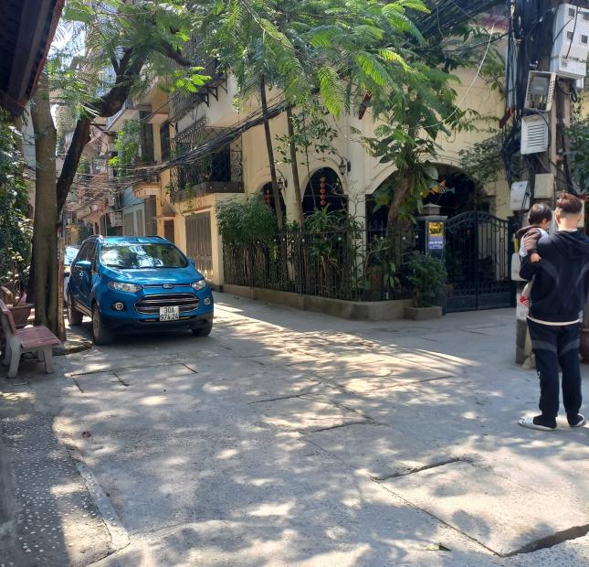 Phân lô Vip Phùng Chí Kiên, Cầu giấy, 5 tầng, ô tô vào nhà
