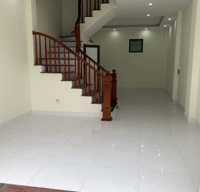 Chính chủ cần bán gấp nhà 5 tầng tại phương canh,vị trí siêu đẹp,nhà xây mới về ở ngay