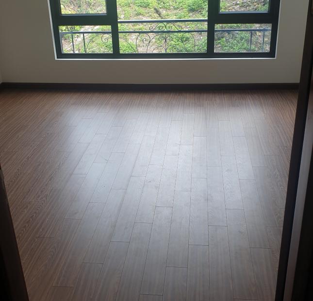 Nhà siêu hót tại xuân phương diện tích 30m2x 5 tầng,oto đỗ vào tận nhà,giá nhỉnh 3 tỷ