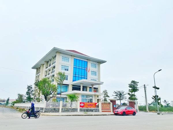 Cần bán 2 lô đất F0 kiệt ô tô Hoàng Quốc Việt- An Đông- Tp Huế