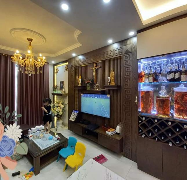 Bán căn chung cư đường Mai Chí Thọ, Long Biên, 65 m2, 2 phòng ngủ, giá 1,75 tỷ