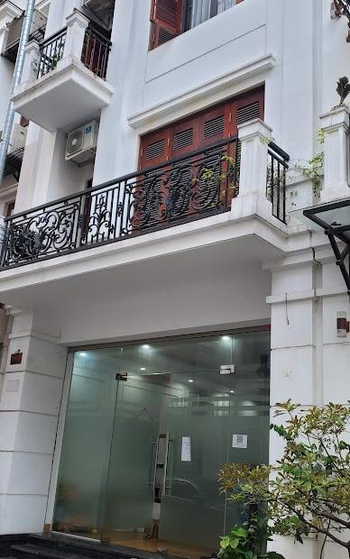 Bán nhà Liền kề mặt phố kinh doanh sầm uất 99m tại Trung Văn. Chỉ nhỉnh 20 tỷ 0975626023