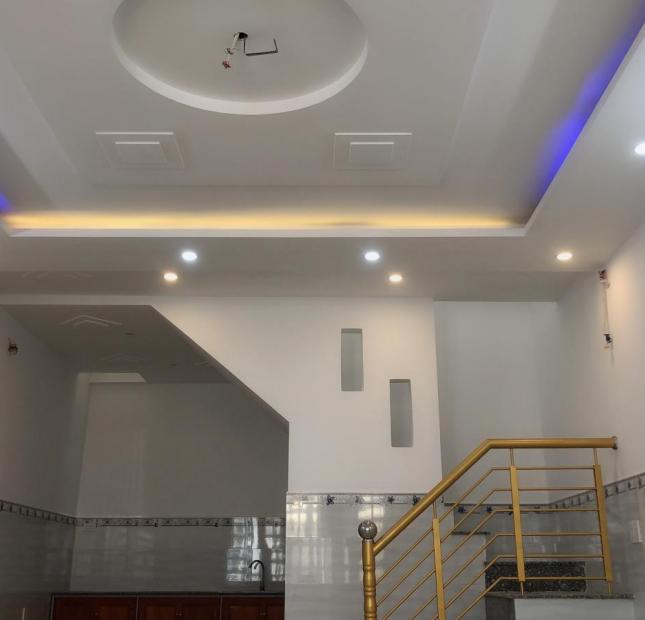 Bán nhà mới 100% 1 trệt 1 lầu ngay ủy ban phường 10 vũng tàu (chính chủ)