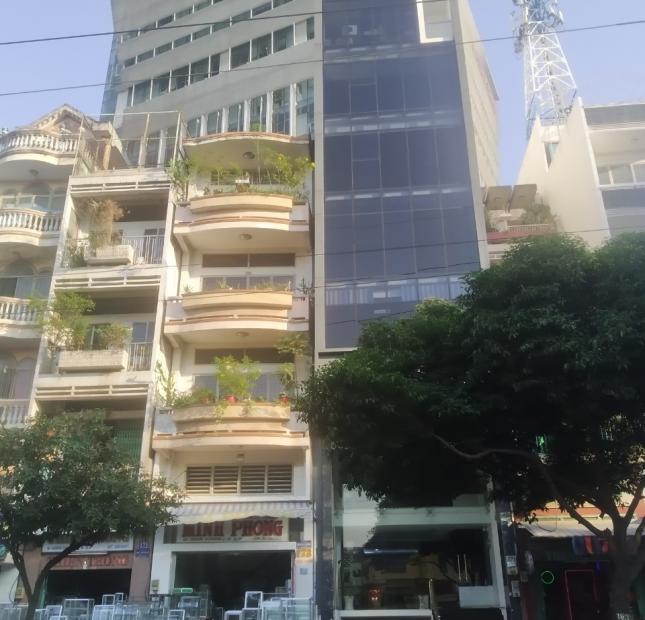 Chính chủ bán nhà mặt tiền đường 3/2, Quận 10. DT: 4.2x20m, nhà 5 tầng lầu giá 31 tỷ TL