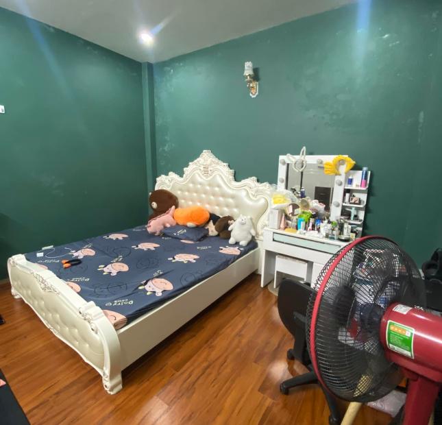 Đẹp, hiếm oto tránh, Bán nhà 52m2 Thanh Bình, Hà Đông, 5T, 8,69 tỷ 0964589188