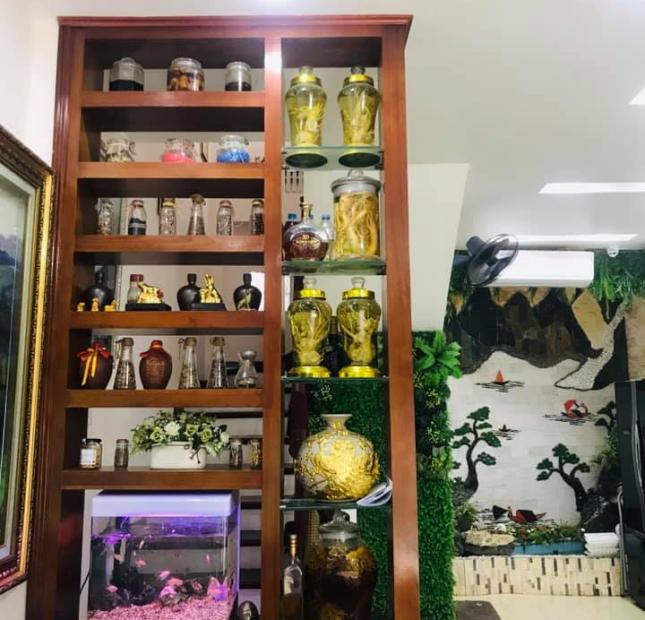 HIẾM. Nhà đường Phạm Văn đồng, MT5m2, ô tô tránh, kinh doanh đỉnh
