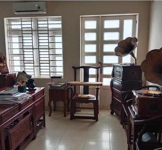 Nhà Mặt Tiền Gần CV Làng Hoa, 6 tầng, 72m2 chỉ 9 tỷ 900