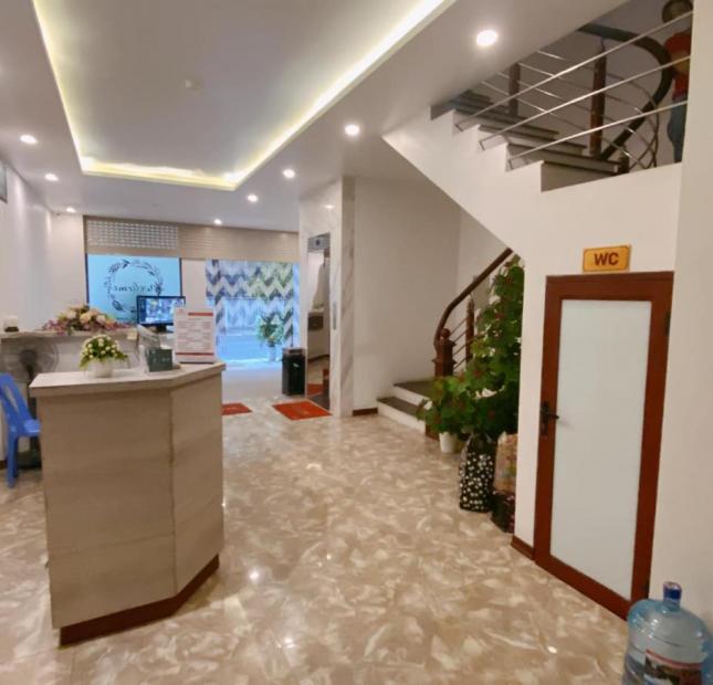 Bán nhà liền kề khu nhà ở 90 Nguyễn Tuân, 72m, thang máy, giá 24 tỷ.