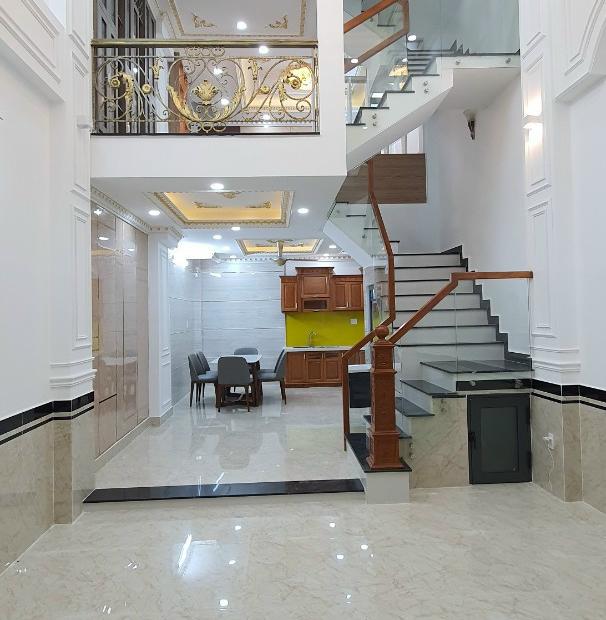 Bán nhà đẹp ở ngay 3 tầng, Đường Số 17, P Hiệp Bình Chánh, Thủ Đức, gần Gigamall, 65m2 giá 8.9 Tỷ