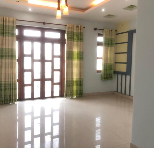 Nhà Thống Nhất, khu phân lô, oto vô tư, nở hậu, 4 tầng, 82m2 chỉ 8 tỷ 600