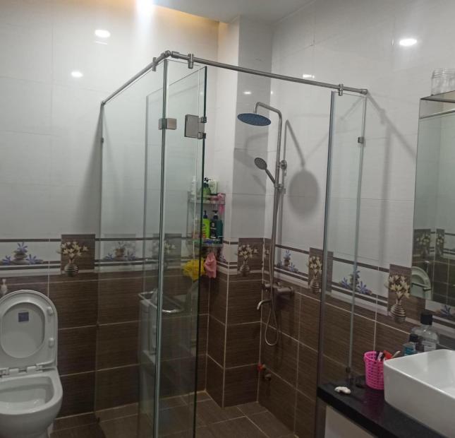 Siêu phẩm Mặt Tiền P9, mới keng, 4 tầng, 80 m2 chỉ 10 tỷ 500