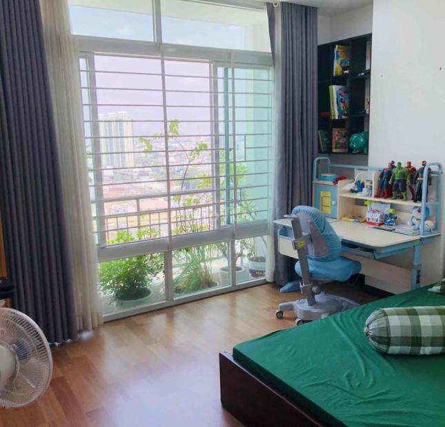 Chính chủ cần bán căn hộ (2 tầng ) chung cư Tản Đà, Phường 11, Quận 5, Tp Hồ Chí Minh