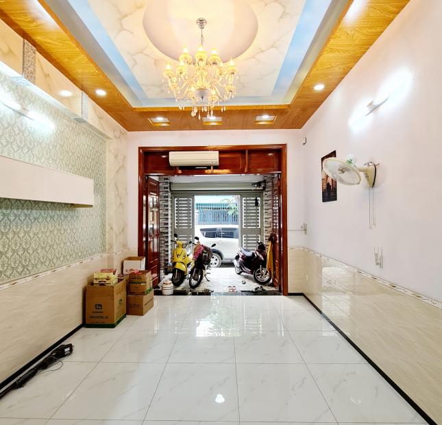 Bán nhà đẹp ở ngay 3 tầng, Đường Số 17, P Hiệp Bình Chánh, Thủ Đức, gần Gigamall, 66m2 giá 8.9 Tỷ