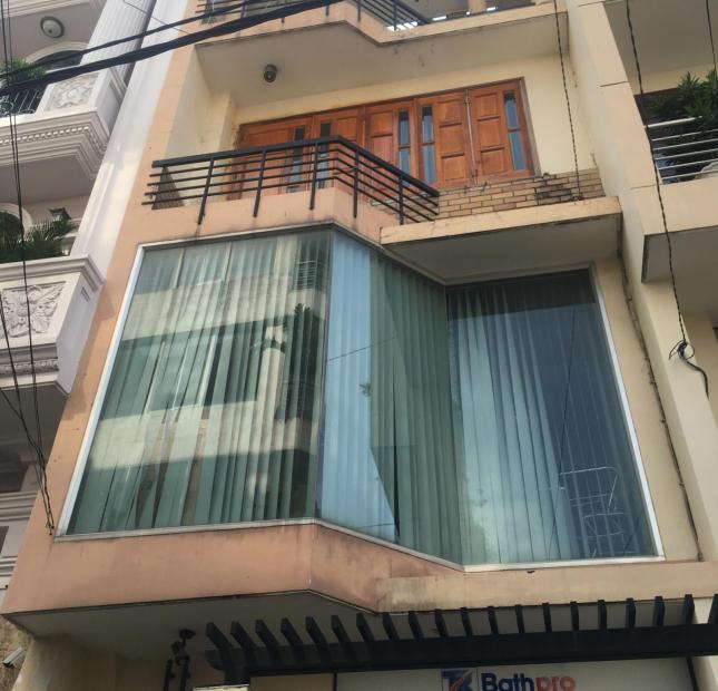 bán nhà mt trần nhân tôn q10 dt 8x16 nhà 4 lầu có TM giá 36 tỷ