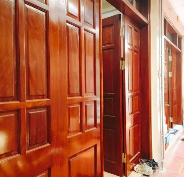 Bán nhà đường Trường chinh, Quận Đống đa, 51m2, ô tô đỗ cửa, giá chỉ 5 tỷ 4