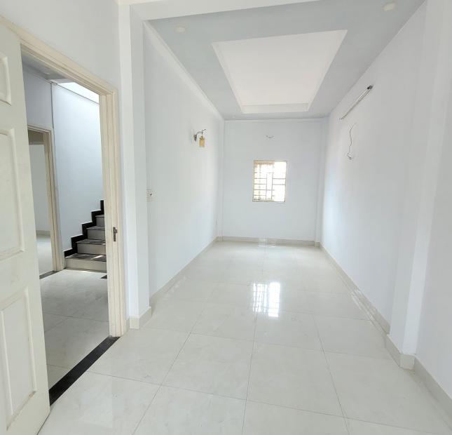 Bán nhà riêng Quốc Lộ 13, Phường Hiệp Bình Phước, Thủ Đức, 60m2 giá 3.3 Tỷ