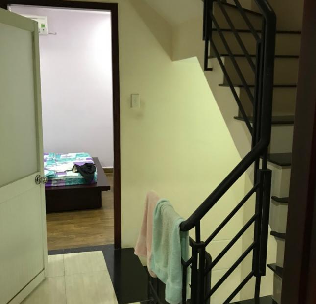 - Bán nhà hẻm 165 đường tôn thất thuyết, phường 15, Quận 4.
