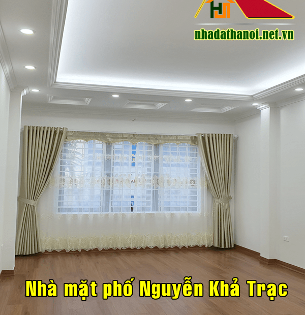 Bán nhà phân lô số 18 mặt phố Nguyễn Khả Trạc, phường Mai Dịch, Quận Cầu Giấy