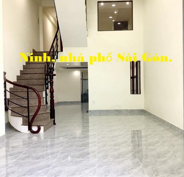 Xe ngủ trong nhà Trường Chinh, P15, Tân Bình, 86m2, 3 tầng, giá rẻ. Ninh nhà phố.